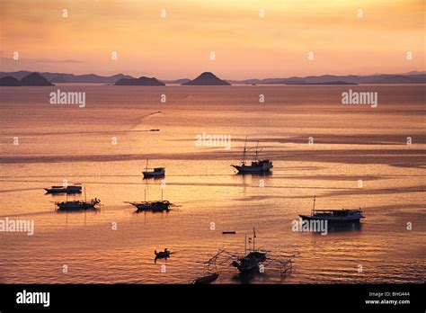 Flores Island Indonesia Hi Res Stock Photography And Images Alamy