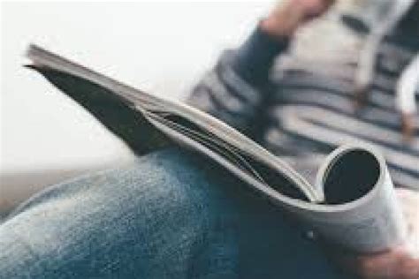 top  financial magazines  follow  india moneypoise
