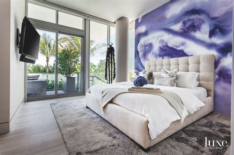 Art Takes The Spotlight In A South Beach Condo Artofit