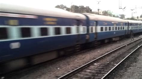 Bangalore Rajdhani Meets Wap7 12707 Ap Sampark Kranti Express Youtube