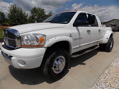 Sell Used 2006 Dodge Ram 3500 Mega Cab Laramie 5 9ltr Nav Sunroof Dvd Loaded No Reserve In