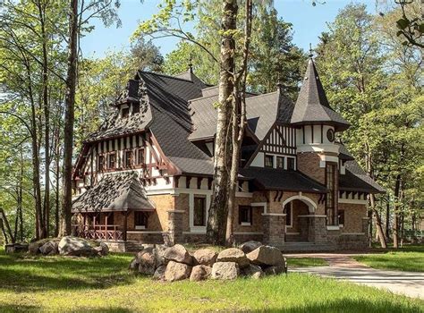 Tudor style homes – Artofit