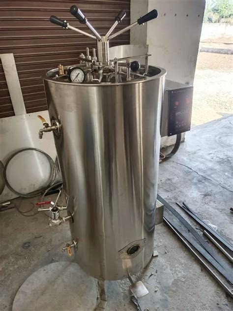 Triple Wall Vertical Autoclave Capacity Litre At Rs In Ambala