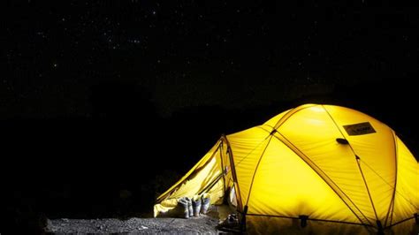 10 Camping Sex Tips Because There S More Than One Way To Enjoy Roughing It