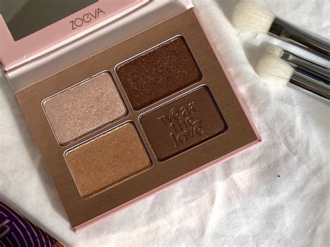 Zoeva Velvet Love Eyeshadow Quad Palette Review SimplySarahJayneLoves