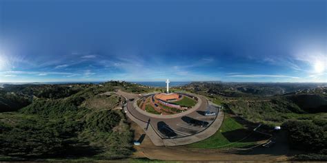 Climbing Mt. Soledad - Soledad Mt. Road, CA by bike - cycling data and info