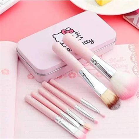 Hello Kitty Brush Set 7 In 1