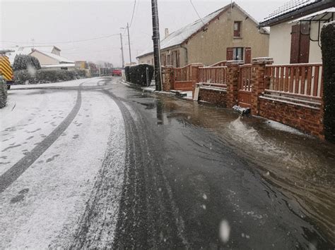 Neige verglas une dizaine de départements en vigilance jaune ce mardi