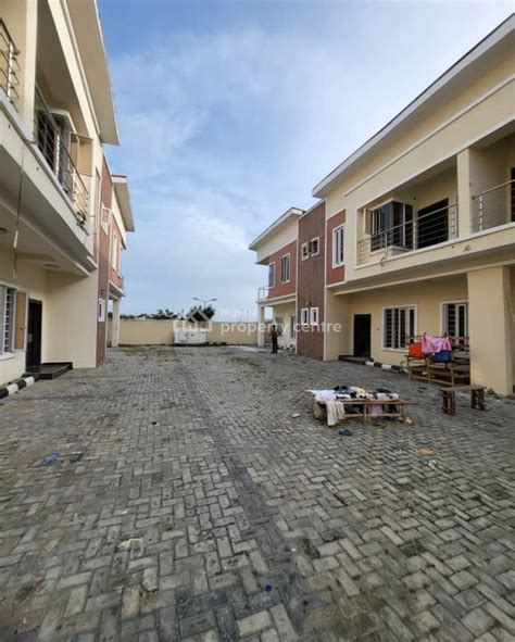 For Sale Distress Sells Spacious Bedroom Terrace Duplex Orchid Road