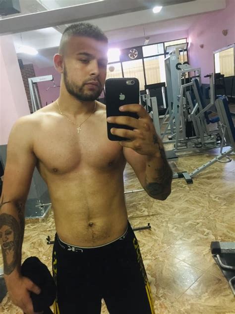 se perimeno name kalesis Αγγελία Sex AggeliesSex gr
