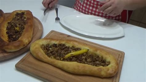 ČUVENA MAKEDONSKA PASTRMAJLIJA Tradicionalno pecivo koje se brzo pravi