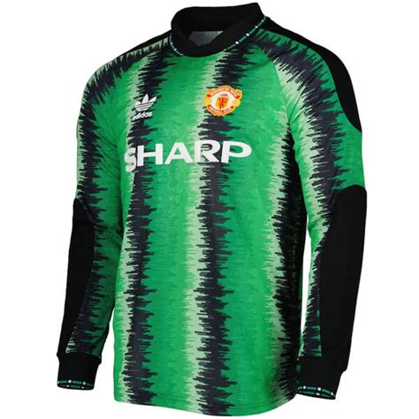 Retro Manchester United Home Goalkeeper Shirt Soccerlord