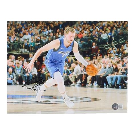 Luka Doncic Signed Mavericks 8x10 Photo Beckett Pristine Auction