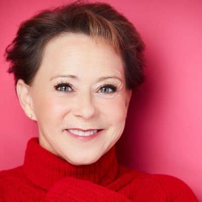 8 Hot Sexy Debi Derryberry Bikini Pics