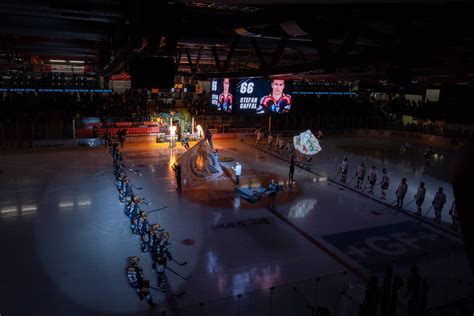 Black Wings Feiern Heimauftakt Gegen Villach