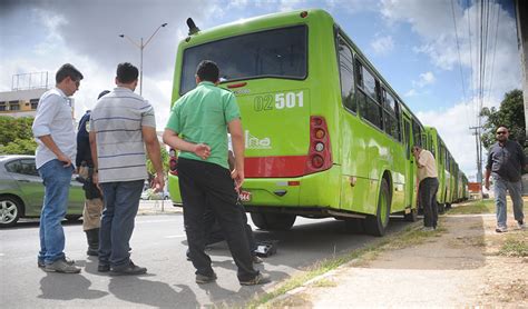 Nove Ãnibus são apreendidos placas clonadas em Teresina Polícia