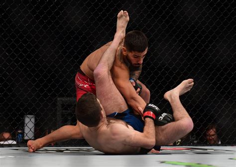 UFC 264 Video Ilia Topuria Hands Ryan Hall His First UFC Loss In