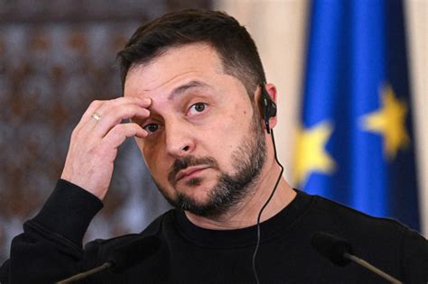 Ukraine Deux Ans Apr S Le D But De La Guerre Volodymyr Zelensky