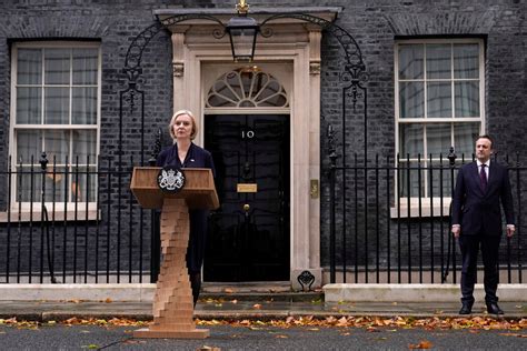 「英國最短命首相」：特拉斯為何黯然辭職 紐約時報中文網