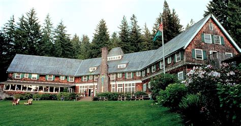 Lake Quinault Lodge, Quinault | Roadtrippers