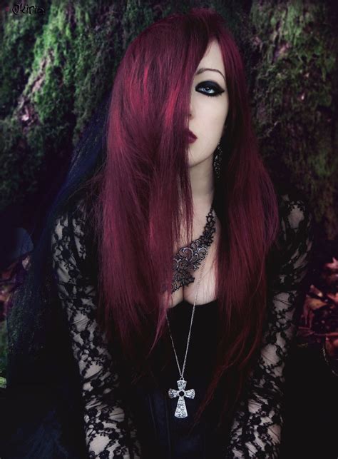 Strange And Beautiful Gothic Hairstyles Goth Hair Hair Color Dark