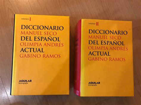 Diccionario del Español Actual Manuel Seco 2 Volumes Alverca Do