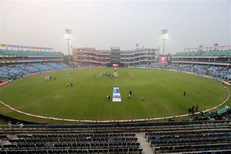 25,000 fans throng Delhi stadium to watch T20I despite hazardous ...