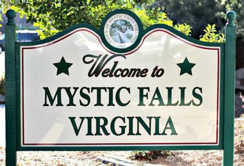 Tour Mystic Falls in Covington, Georgia - The Vampire Diaries