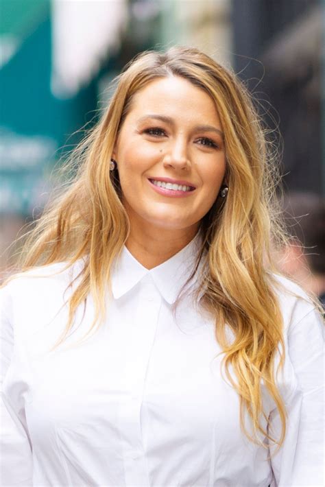 Blake Lively Porte Le Jean Que Lon Va Toutes Soffrir Chez Zara