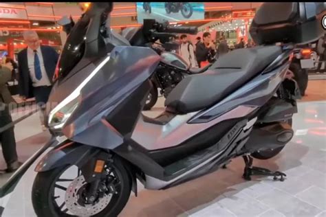 Mantap Bro Honda Punya Skutik Baru Bermesin 125cc Lebih Keren Dari