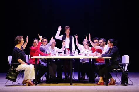 La Escuela de Teatro María Luisa Ponte presenta El Jurado en el