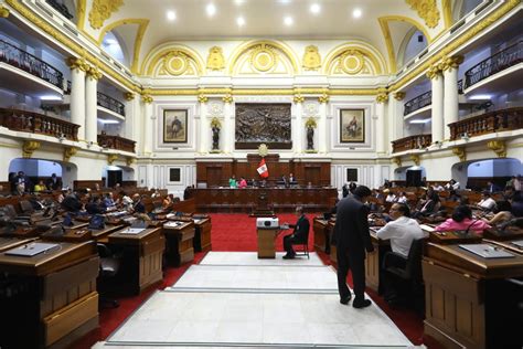 Congreso Aprueba Interpelar A Ministro De Defensa Comunicaciones