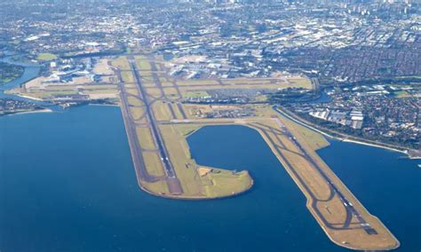 direct flights  sydney kingsford smith airport europefly