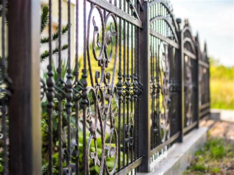 How to Repair a Wrought Iron Fence