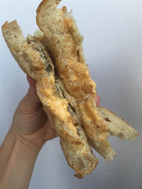 200 calorie Livermush and Cheese sandwich — KATIESFITSCRIPT