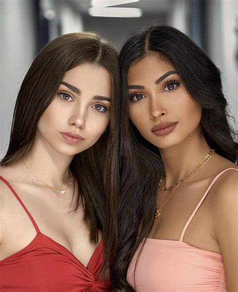 Sophie xdt & Alisa Linderer | Scrolller