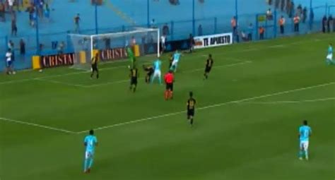 Sporting Cristal Vs Utc El Golazo De Tiro Libre Del Equipo