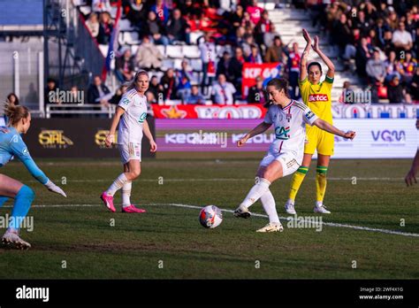 Lyon France 28th Jan 2024 Sara Dabritz 13 From OL In Action