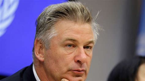 Alec Baldwin Familie Der Get Teten Kamerafrau Verklagt Den Schauspieler