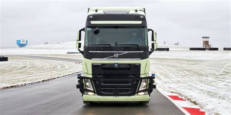 Volvo Companions With Aurora To Develop Autonomous Class 8 Vehicles