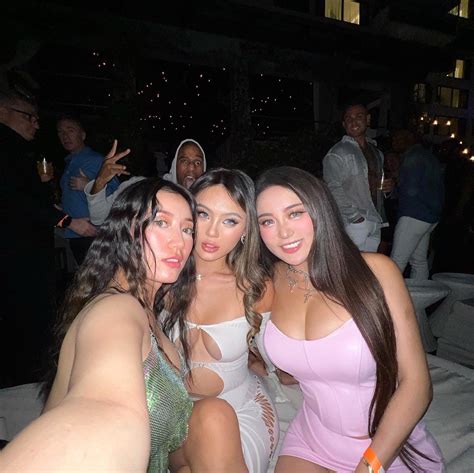 Rebecca Liu Beccabeccaliu Plaguewhore Nude Onlyfans Leaks Photos Thefappening