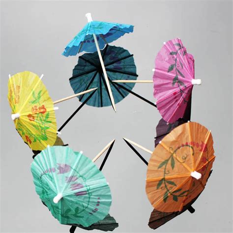 24pcs/pack Small umbrella design toothpick fruit milk decoration small umbrella mixed fruit ...