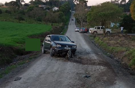 Homem morre após carro capotar no Alto Vale Rede Web TV