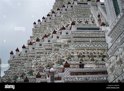 Temple of Dawn Stock Photo - Alamy