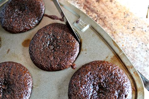 Mrs Schwartzs Kitchen Chocolate Spiderweb Cupcakes