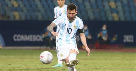 Lionel-Messi-Argentina-Free-Kick - Planet Football