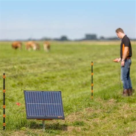 S400 Solar Fence Energizer Electric Fence Canada