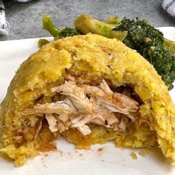 Easy Chicken Mofongo Recipe - IzzyCooking