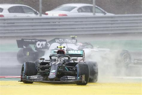 Motor Racing Hamilton Wins Turkish Gp And Record Equalling 7th F1 Drivers Title The Straits