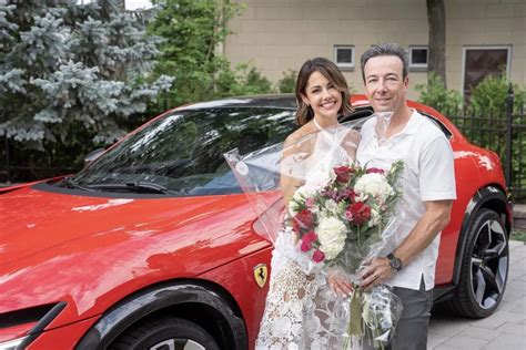 Luc Poirier Surprend Sa Femme Avec Une Ferrari Pour Ses 45 Ans